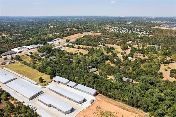 14119 SE 29th ST, Choctaw, OK 73020