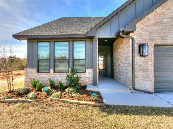 9404 NW 75th ST, Yukon, OK 73099