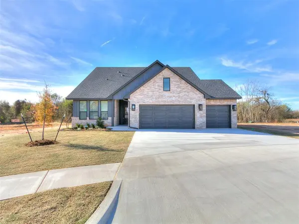 9404 NW 75th ST, Yukon, OK 73099