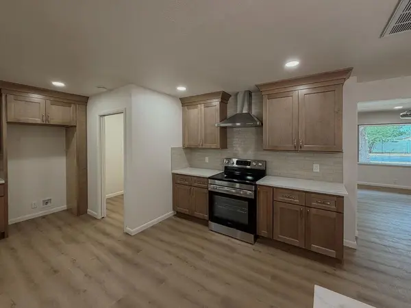 410 N Bryan ST, Weatherford, OK 73096