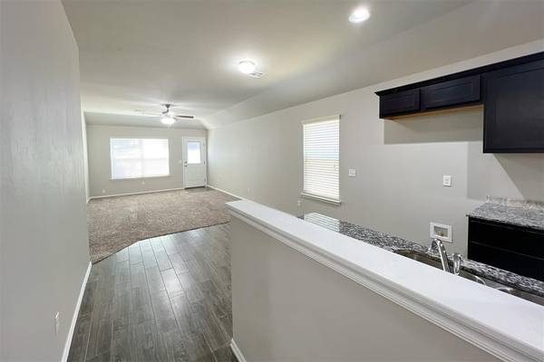 412 Nathan WAY, Yukon, OK 73099