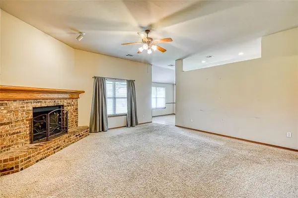 1708 Meadow Run DR, Oklahoma City, OK 73160