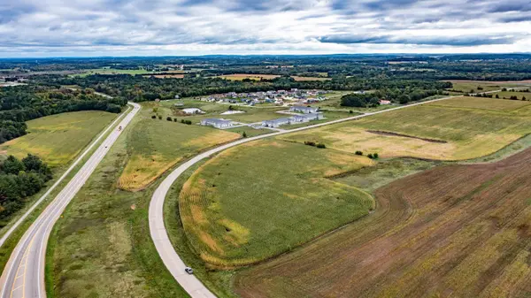 COMMERCIAL DR, Waupaca, WI 54981-0000