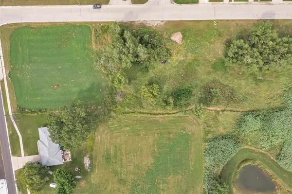 1373 BELLEVUE ST, Green Bay, WI 54311