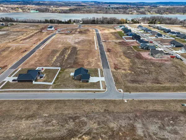 380 BROOKLINE AVE #271, De Pere, WI 54115