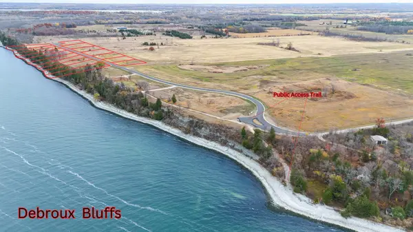 DEBROUX CT #23, Sturgeon Bay, WI 54235