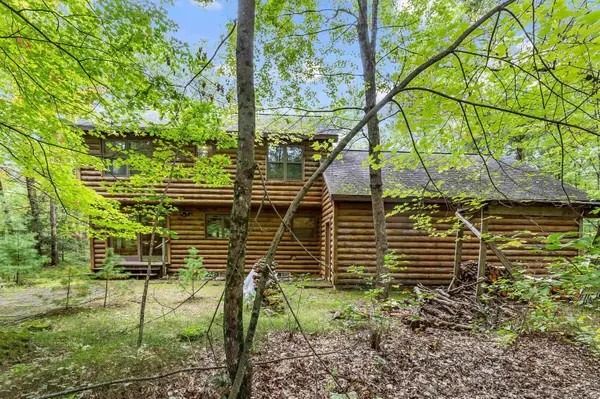 W2162 OTTER PONDS RD, Keshena, WI 54135