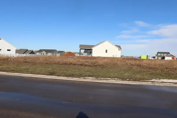 HIGH POINT LN #32, Greenville, WI 54942