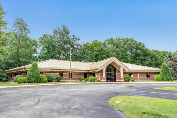 2980 WALKER DR, Green Bay, WI 54311