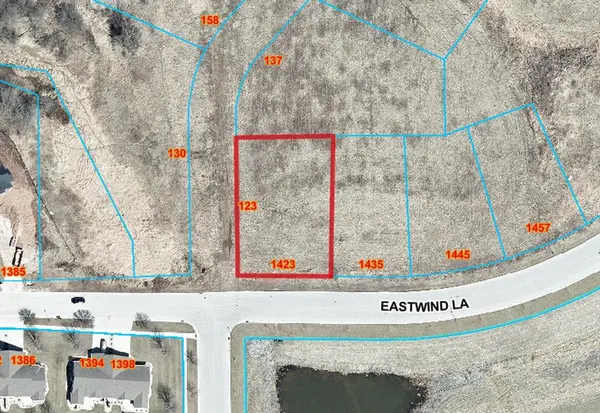 1423 EASTWIND LN #14, Fond Du Lac, WI 54937