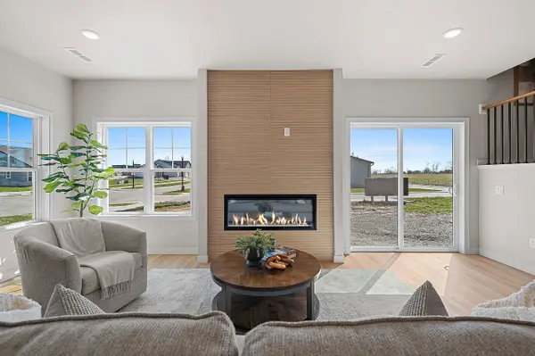 2897 HOWARD Commons, Howard, WI 54313-0000