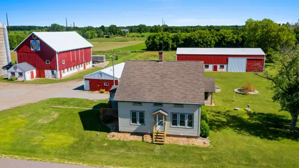 W444 CARLSON LN, Oconto Falls, WI 54154