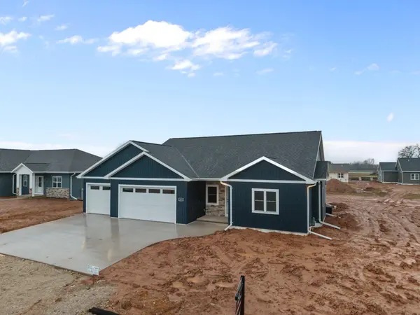 N9259 ANTON ST, Appleton, WI 54915