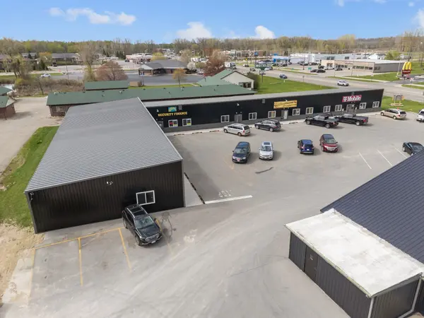 1186 N SHAWANO ST #3, New London, WI 54961