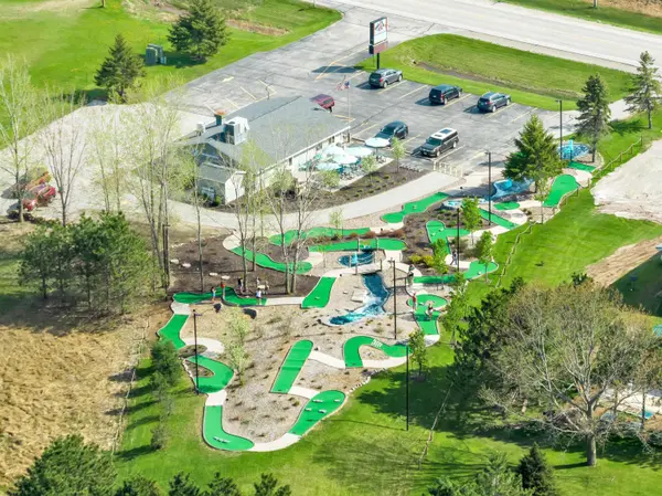 2630 SCHOOL LN, Green Bay, WI 54313