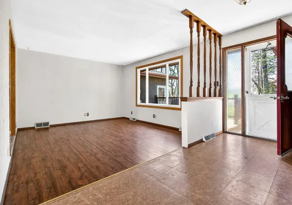 W7975 TREPTOW LN, Eldorado, WI 54932