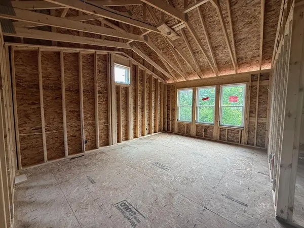 2528 N STELLITA CIR, De Pere, WI 54114