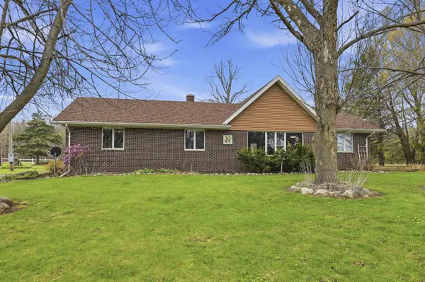 N5155 FRENCH RD, Seymour, WI 54165-8351