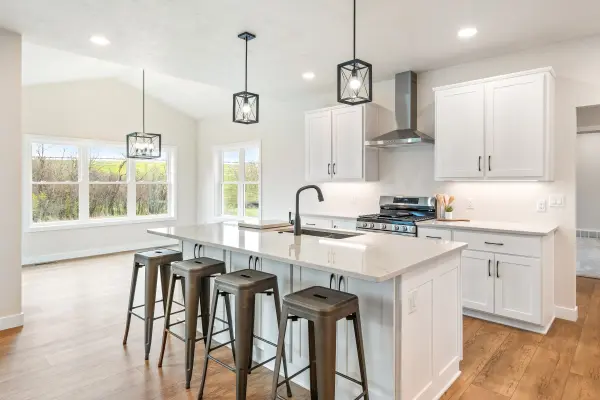 N8744 CONNOR CIR, Menasha, WI 54952-2387