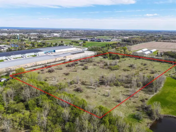 8527 N CLAYTON AVE, Clayton, WI 54956