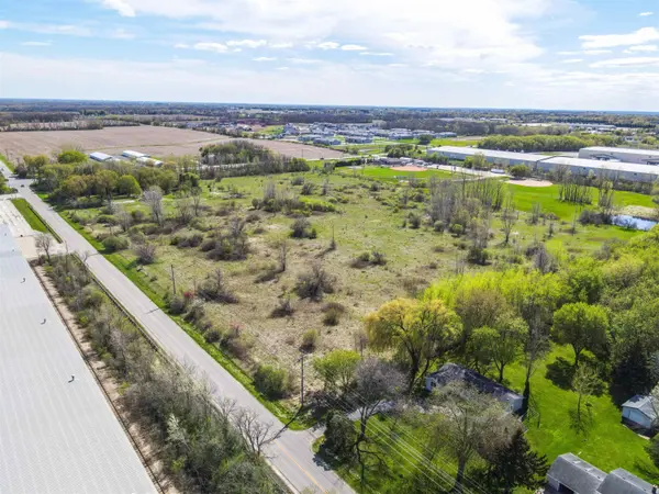 8527 N CLAYTON AVE, Clayton, WI 54956