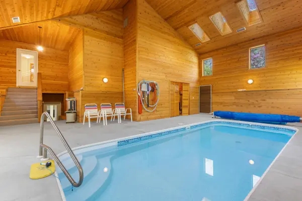 N6130 HONEYSUCKLE LN, Green Lake, WI 54941
