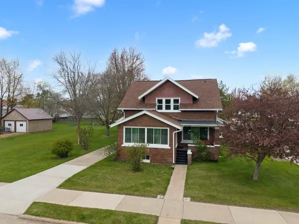 518 SHERMAN ST, Marion, WI 54950