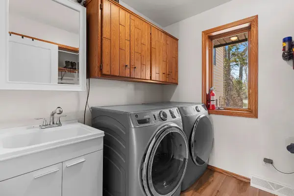 641 E WALNUT PL, Sturgeon Bay, WI 54235