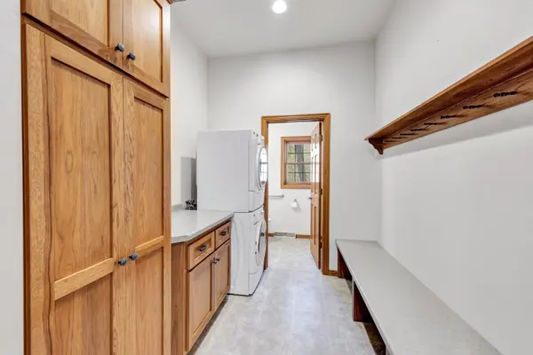 531 DIAMOND RIDGE CIR, Denmark, WI 54208