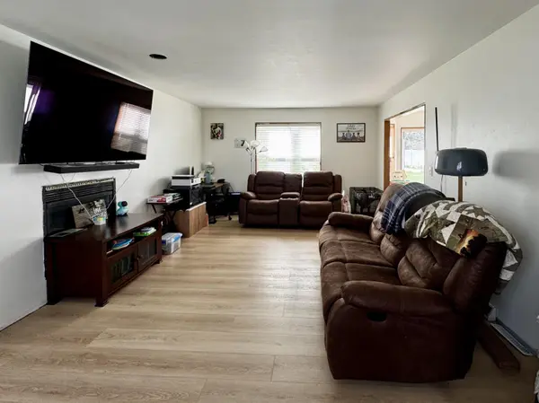 2861 HAWKS NEST TRL, Howard, WI 54313-9999