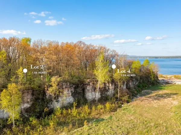 BAY SHORE HEIGHTS DR #4, Sturgeon Bay, WI 54235