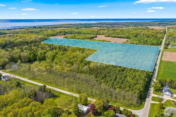 SAND HILL RD, Luxemburg, WI 54217