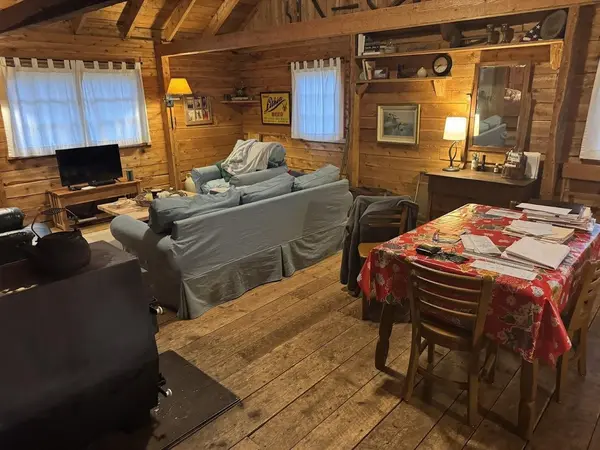 6031 LAKESHORE RD, Sturgeon Bay, WI 54235