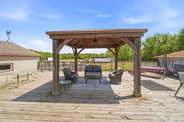N5460 COLLIER RD, New London, WI 54961