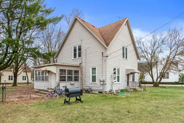 545 DIVISION ST, Wild Rose, WI 54984
