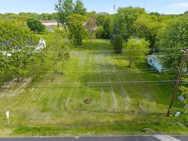 3540 W CAPITOL DR, Appleton, WI 54914