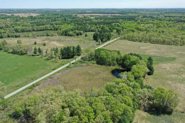 CZECH RD, Coloma, WI 54930