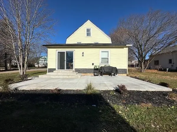 1361 ELM ST, Almond, WI 54909