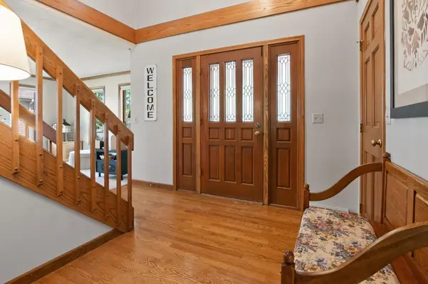 1825 EAGLE DR, Neenah, WI 54956