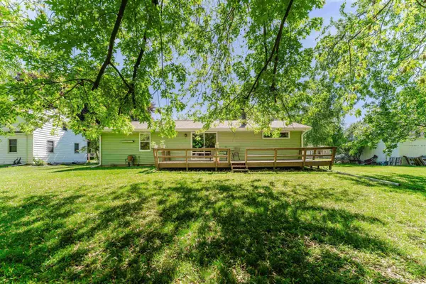 727 TELULAH AVE, Appleton, WI 54915