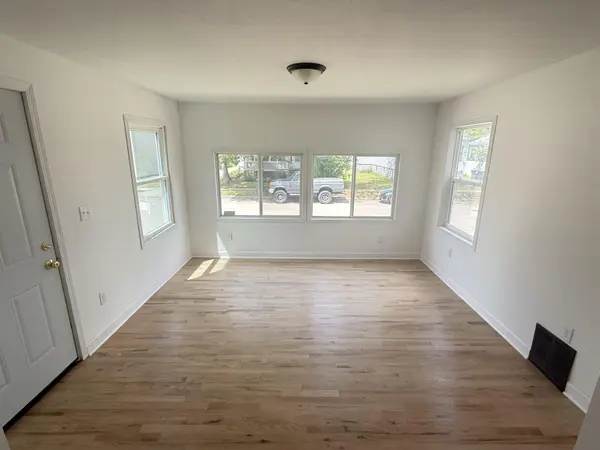810 4TH ST, Menominee, WI 49858