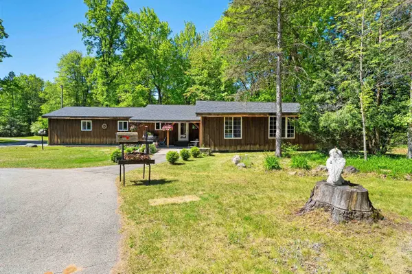 N4585 COUNTY ROAD W, Peshtigo, WI 54157