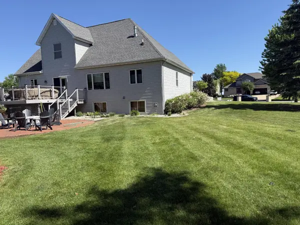 4447 HARBOR VILLAGE DR, Omro, WI 54963