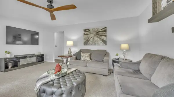 908 MEADOW LN, Fond Du Lac, WI 54935