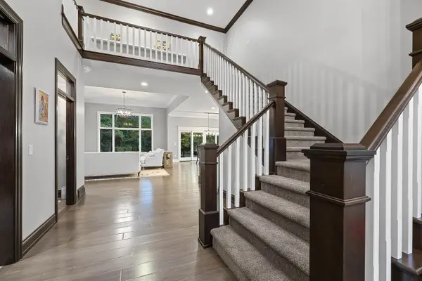 611 MARBLE ROCK CIR, Green Bay, WI 54311