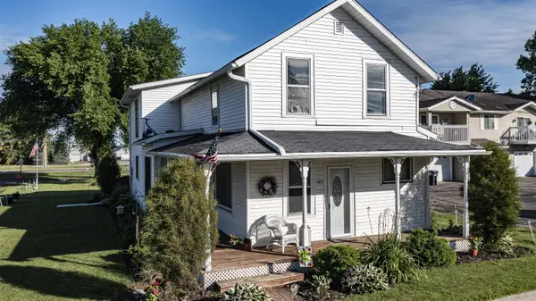 103 N WARRINGTON AVE, Cecil, WI 54111