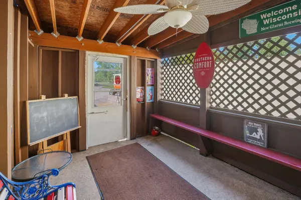125 W BANNERMAN AVE, Redgranite, WI 54970