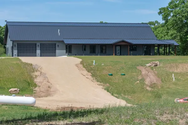 W13508 CYPRESS AVE, Coloma, WI 54930