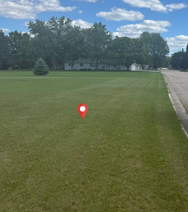 NE 3RD ST, Marion, WI 54950