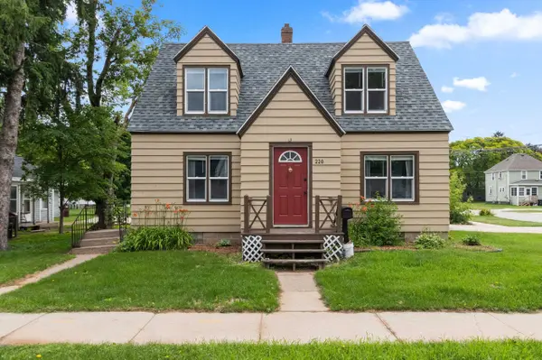 220 S UNION ST, Shawano, WI 54166